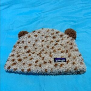 Patagonia Cream and Brown Fuzzy Hat